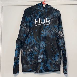 HUK sweatshirt